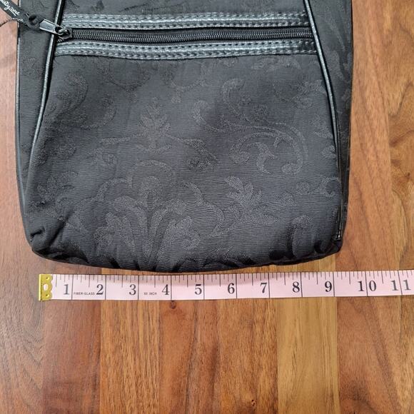 Thirty One Shoulder Bag Purse in Retired Black Parisian Jaquard - Picture 10 of 12